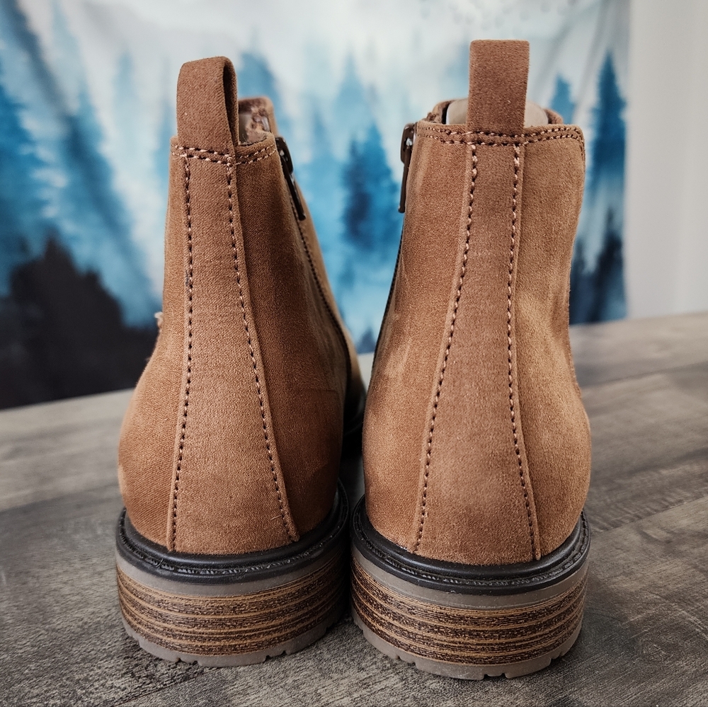 Sonoma Lottiee Chelsea Boots Cognac Women's Size 8.5 NWT - Picture 6 of 10